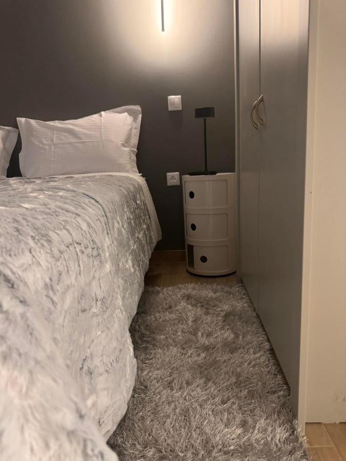 Alexander Luxury Sea Apartments Néa Khilí Εξωτερικό φωτογραφία