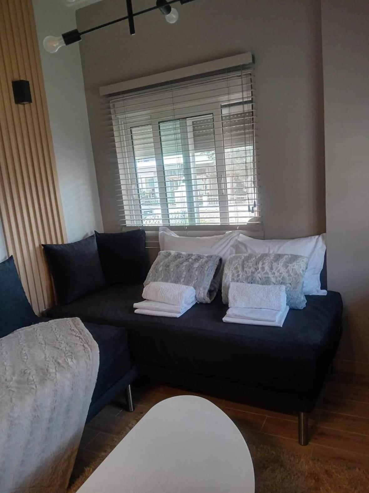 Alexander Luxury Sea Apartments Néa Khilí Εξωτερικό φωτογραφία